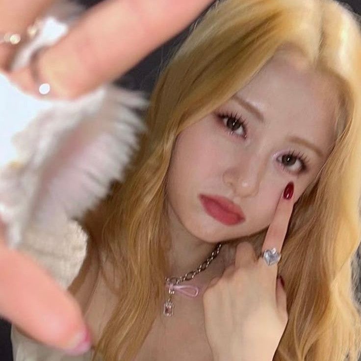 🎶🎶🎤 𝐘𝐔𝐍𝐉𝐈𝐍 🎧🎶🎶